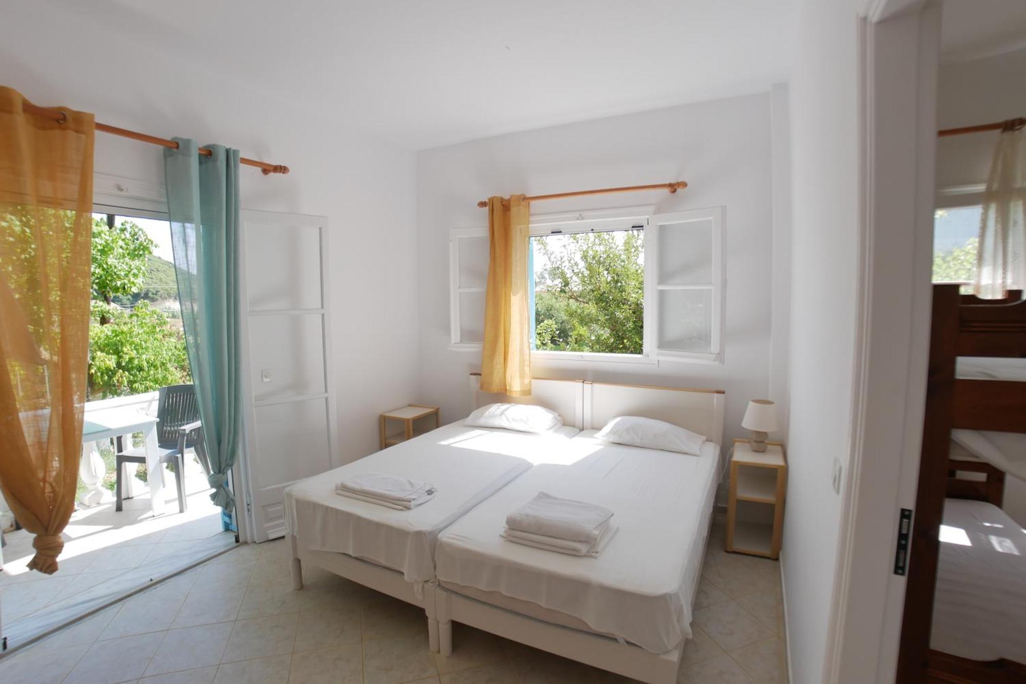 Vitaládes Villa Vania Gardenos מראה חיצוני תמונה