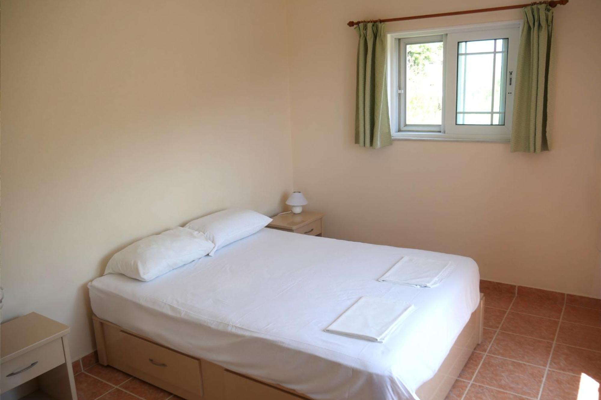 Vitaládes Villa Vania Gardenos מראה חיצוני תמונה