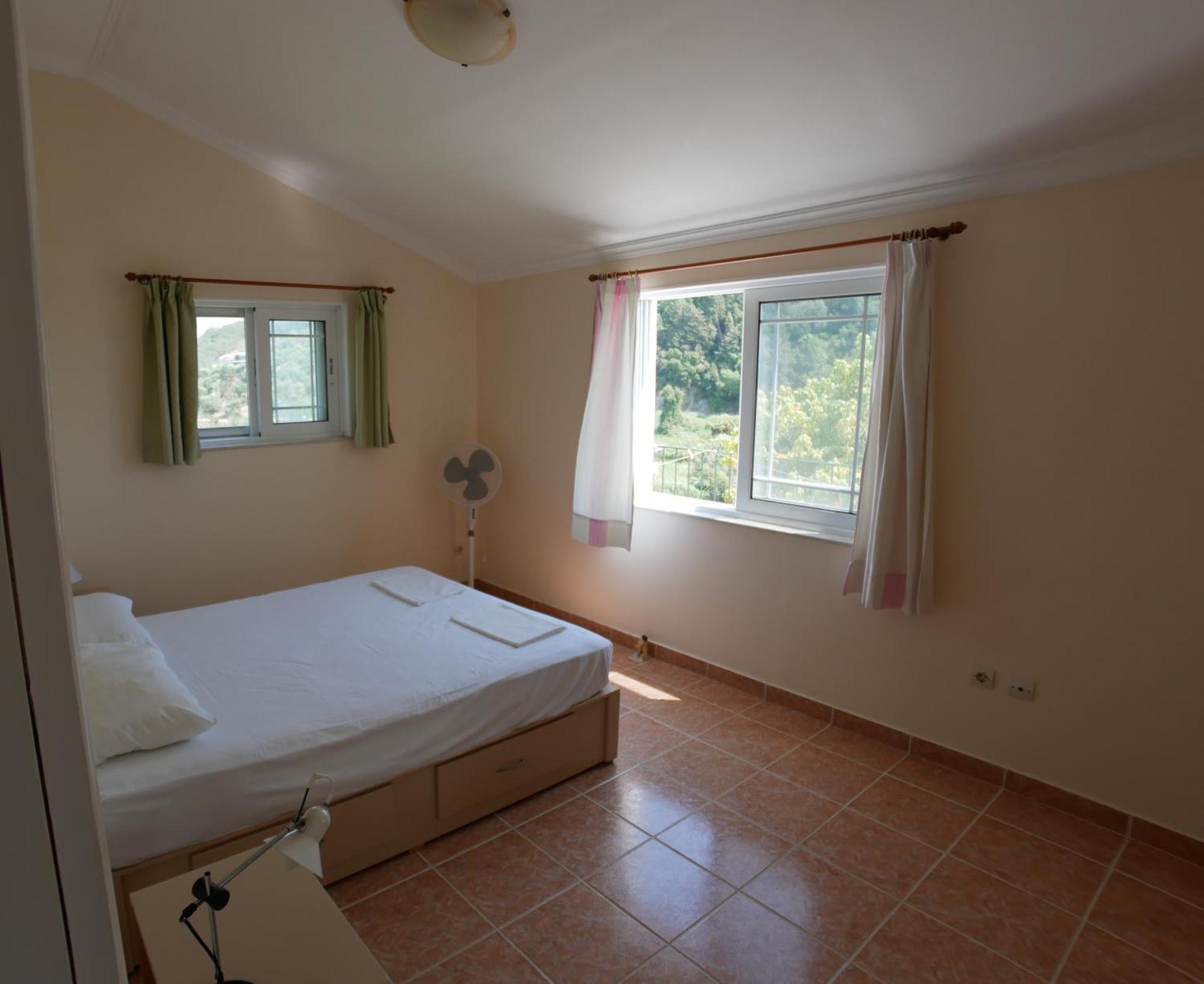 Vitaládes Villa Vania Gardenos מראה חיצוני תמונה